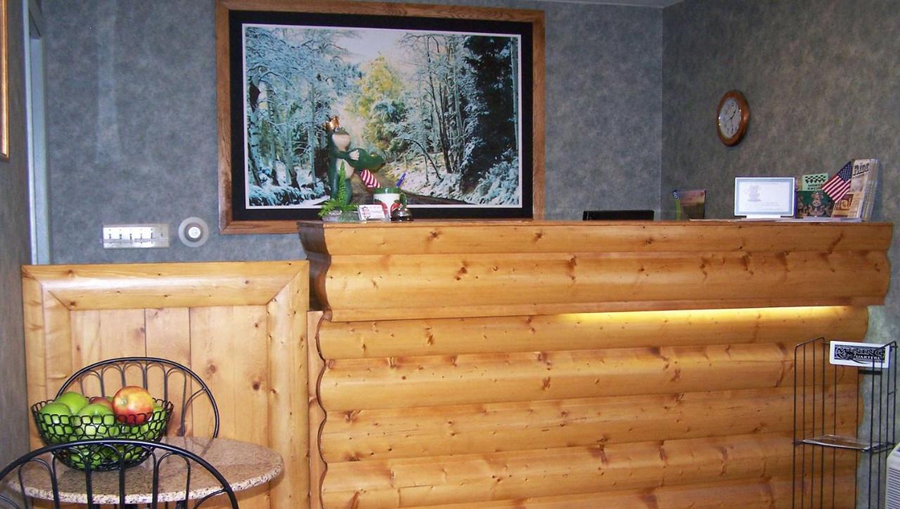 Magnuson Hotel Ийли Екстериор снимка